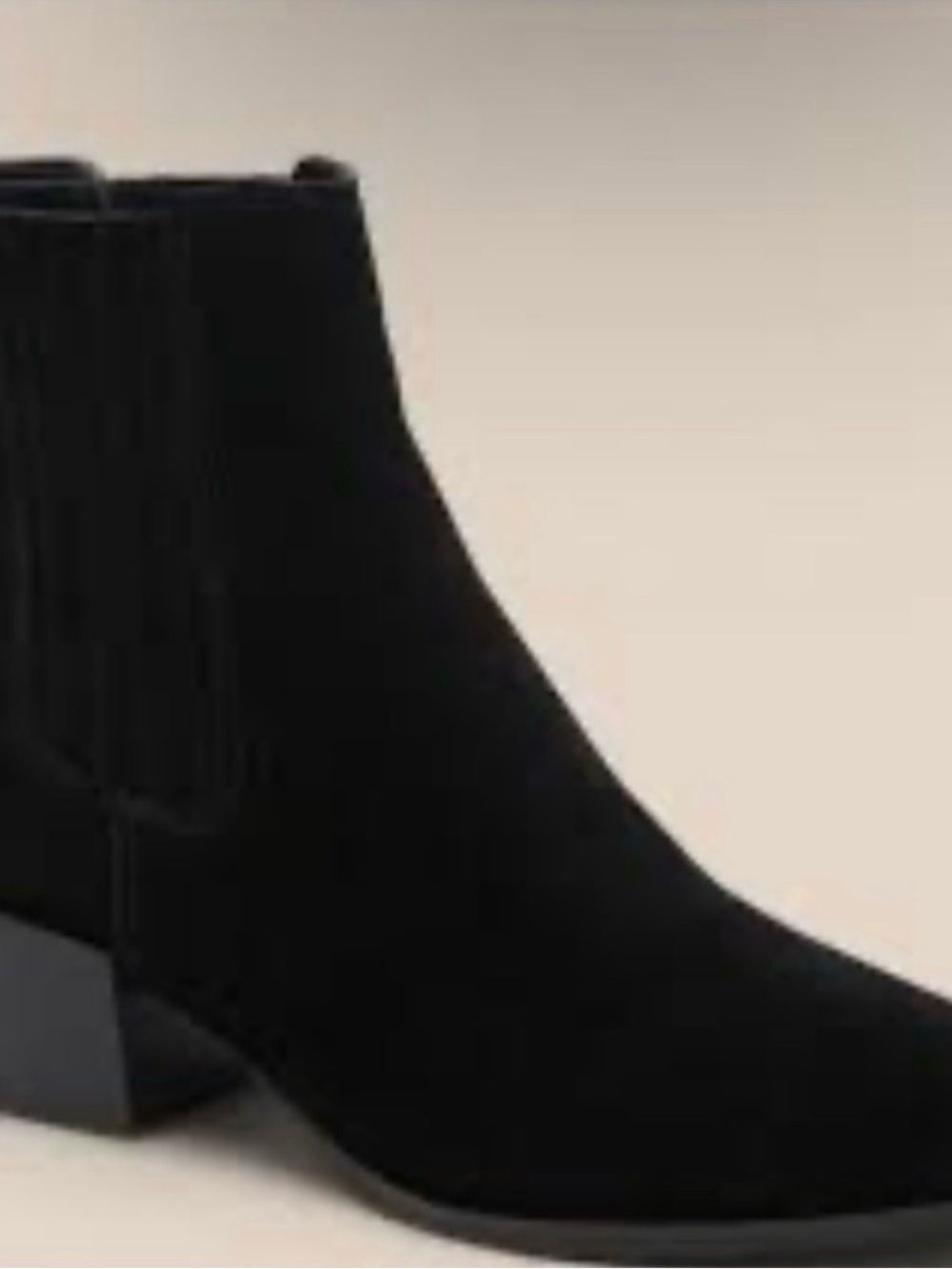 Banana Republic Suede Chelsea Boots Size 10.5 Display